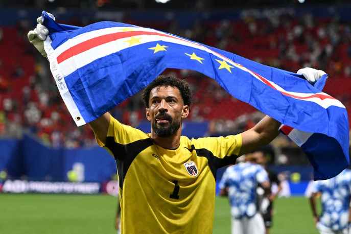 Vozinha el heroe del partido.
